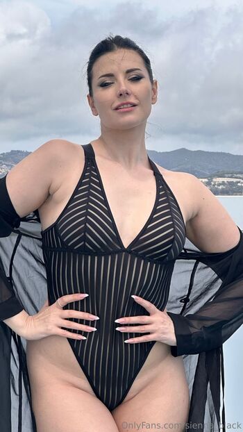 Sienna Blac / sienna_black nude photo #15