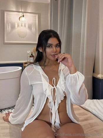 Sienna Re / siennafree nude photo #12