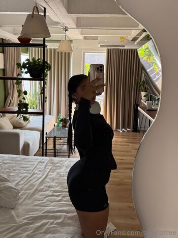 Sienna Re / siennafree nude photo #33