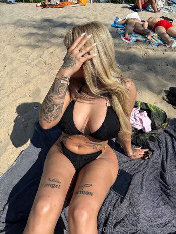 Silaxba / silaxbae nude photo #9