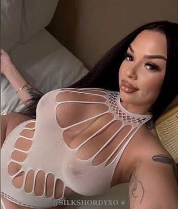 𝐒𝐈𝐋𝐊 / silkshordyxo nude photo #14