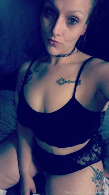 Angelin / sillystonerbrat nude photo #29