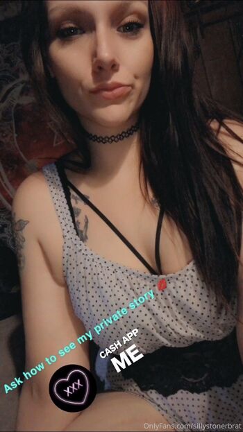 Angelin / sillystonerbrat nude photo #33