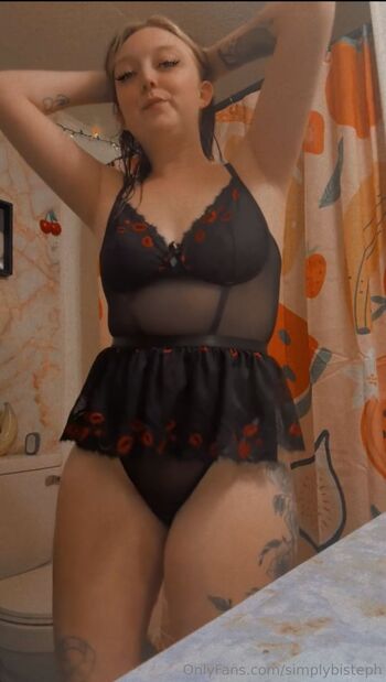 SimplyBisexualStep / simplybisteph nude photo #9
