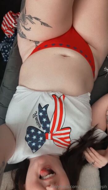 SimplyBisexualStep / simplybisteph nude photo #35