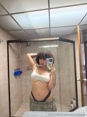 Jessic / sinfuljessi nude photo #34