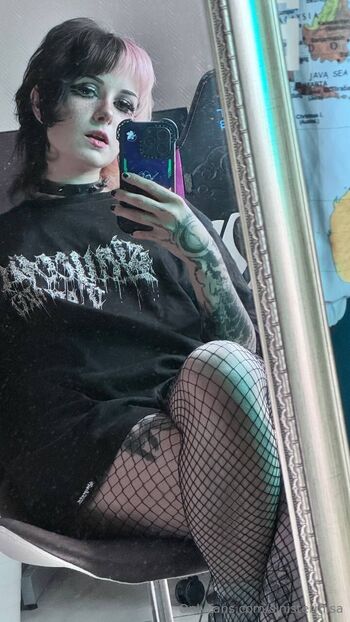 OnlyFans / sinistermisa nude photo #31
