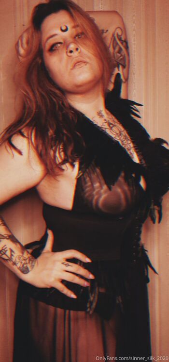 Sinners Silk / sinner_silk_2020 nude photo #8