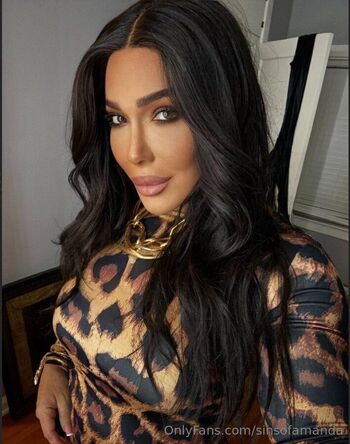 Amanda Sins / sinsofamanda nude photo #14