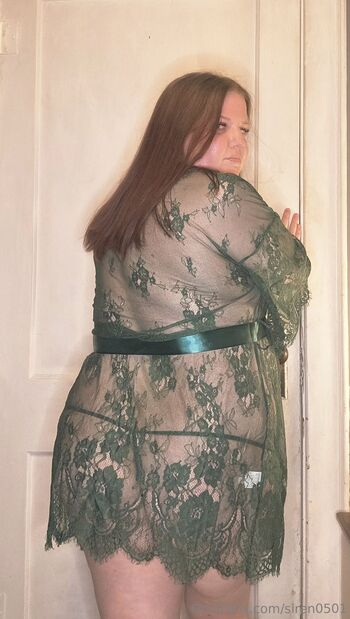 Kat / siren0501 / katy050111 / katy082406 nude photo #2