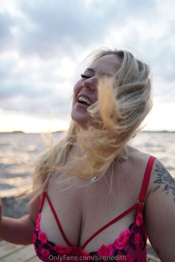 Sirene / sirenedith nude photo #36