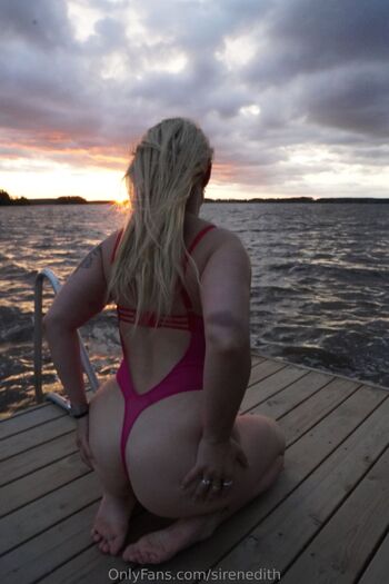 Sirene / sirenedith nude photo #38