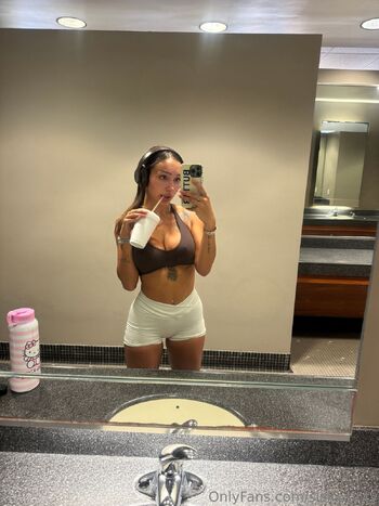 sisirosefre / sisirose.tv nude photo #39