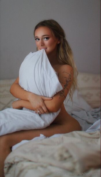 Sissy Siren FREE / sissysiren nude photo #13