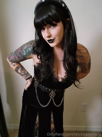 Skick / skicksgonewild / skickards nude photo #29