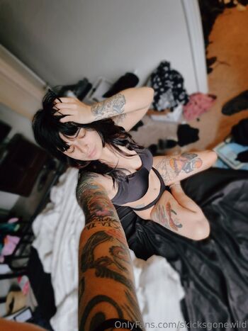 Skick / skicksgonewild / skickards nude photo #39