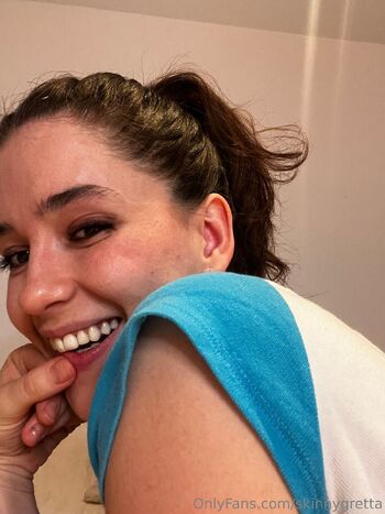 Grett / skinnygretta nude photo #2