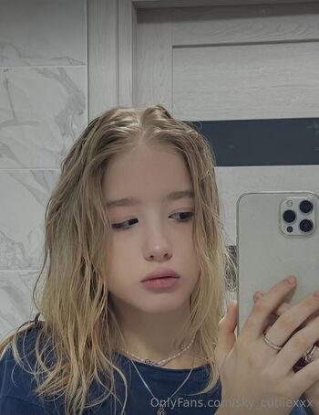 𝑺𝒊e𝒏𝒂. / sky_cutiiexxx nude photo #7