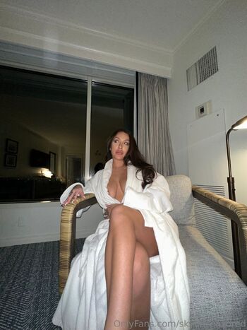 Sk / skyuncensored nude photo #16
