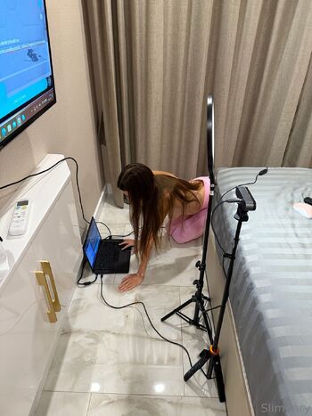 SlimKar / slimkary nude photo #1