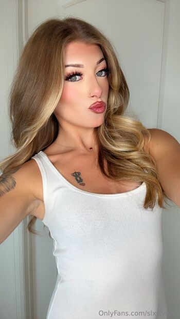 Cecily lynn / slxttylyss nude photo #26