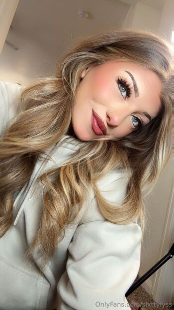 Cecily lynn / slxttylyss nude photo #33