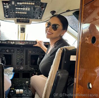 Rebecca / sm00ches / rebeccajlive nude photo #16