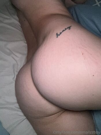 Smallz271 / smallzzbby nude photo #25