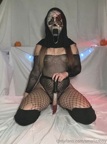 Smallz271 / smallzzbby nude photo #29