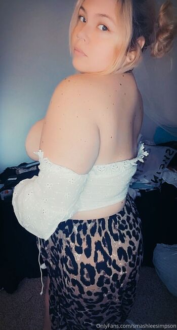 Smashle / smashleesimpson nude photo #18
