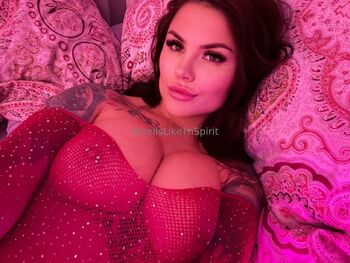 MIA SOPHIA / smellsliketnspiritvip nude photo #3