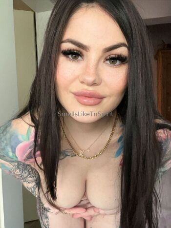 MIA SOPHIA / smellsliketnspiritvip nude photo #11