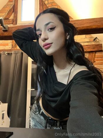 OnlyFans / smile2003 nude photo #37