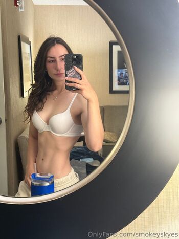 Smokeyskyes / smokeyskyes nude photo #1