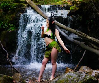 Rave Baby FREE ONLYFANS / smokinggoddess nude photo #14