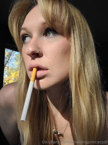 Smoking Princes / smokingprincessof / smokingprincess.tv / smokeprincesstv nude photo #35