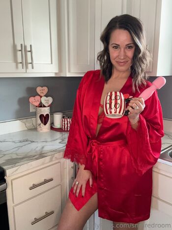 SN / snmredroom nude photo #36