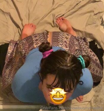 Maëly / snowbunnymaelys nude photo #13