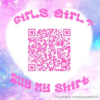 lyrichelianthu / snowtrinii nude photo #21