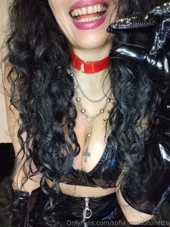 𝙎𝙤𝙛𝙞𝙖𝙁𝙚𝙩𝙞𝙨𝙝𝘿𝙤𝙢𝙢𝙚 / sofia_missbrunette nude photo #6