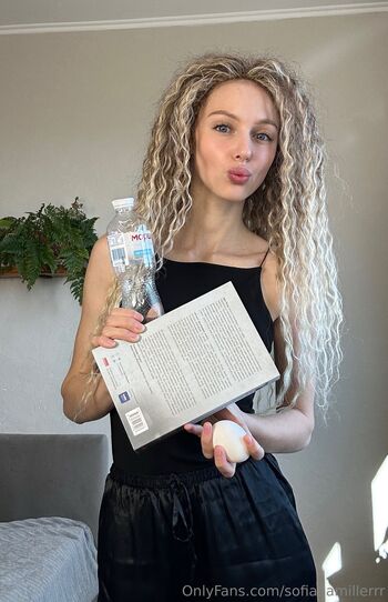 . Sofia Millerr / sofiaaamillerrr nude photo #11