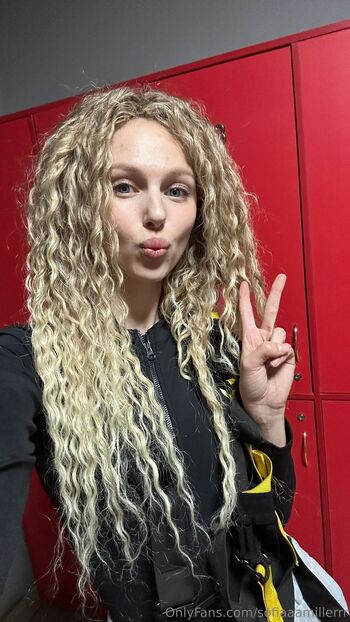 . Sofia Millerr / sofiaaamillerrr nude photo #14