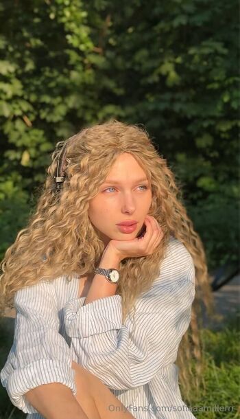 . Sofia Millerr / sofiaaamillerrr nude photo #32