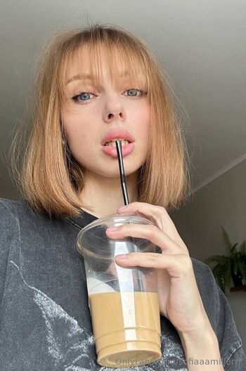 . Sofia Millerr / sofiaaamillerrr nude photo #37