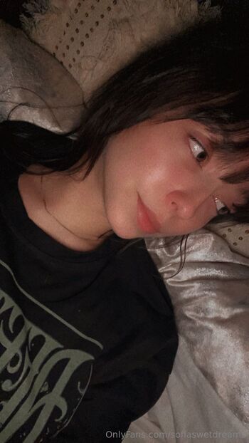 Sofia Jad / sofiaswetdreams nude photo #7