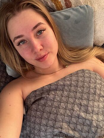 Sofie / sofie_mur nude photo #26