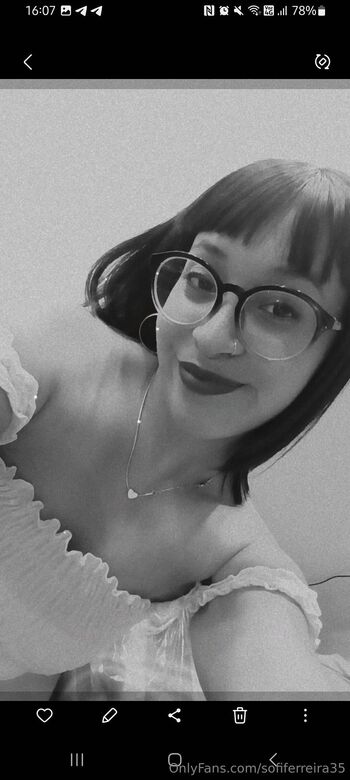 Soof / sofiferreira35 nude photo #1