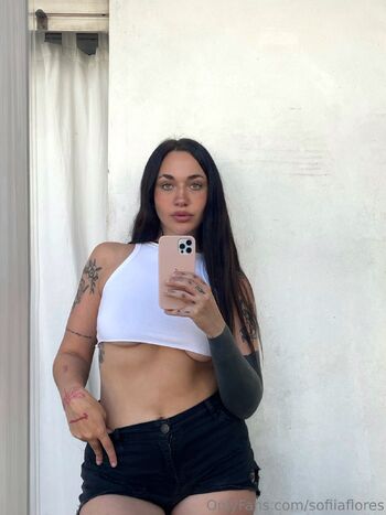 Sofía / sofiiaflores nude photo #1