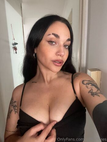 Sofía / sofiiaflores nude photo #6