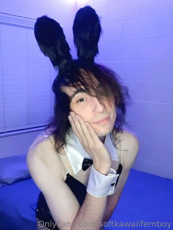 リュ / softkawaiifemboy nude photo #6